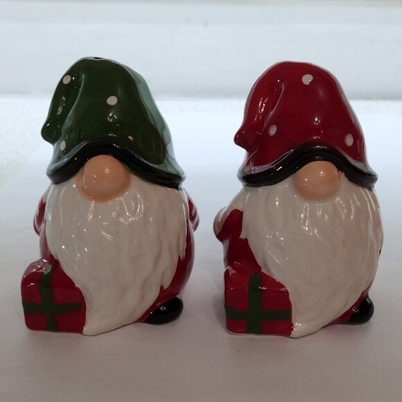 Santa Claus Style Gnome Salt & Pepper Shakers - Picture 1 of 8